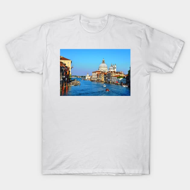 Beautiful view of famous Canal Grande and Basilica di Santa Maria della Salute in Cana, Italy T-Shirt by Peter the T-Shirt Dude